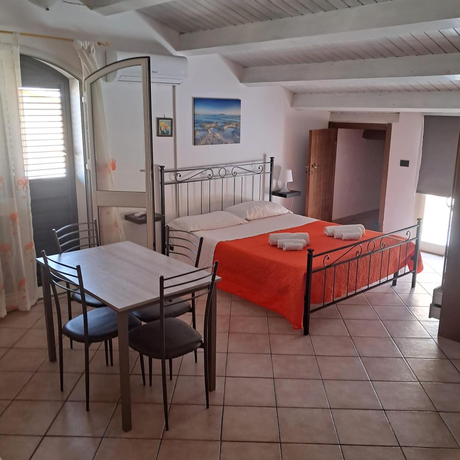 Casa Vacanza Miramare Portopalo Di Capo Passero Eksteriør billede